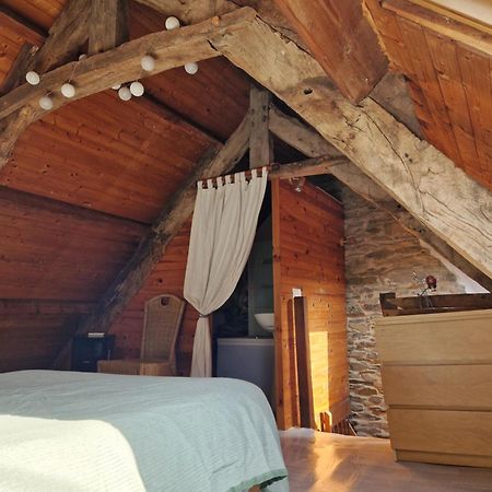 Gite Rustique En Centre Bretagne Laniscat Exterior photo